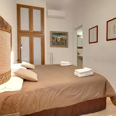 Faenza Apartment-3