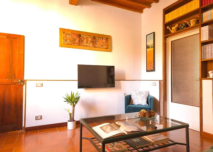 La Fonderia Charme Oltrarno - With Private Patio