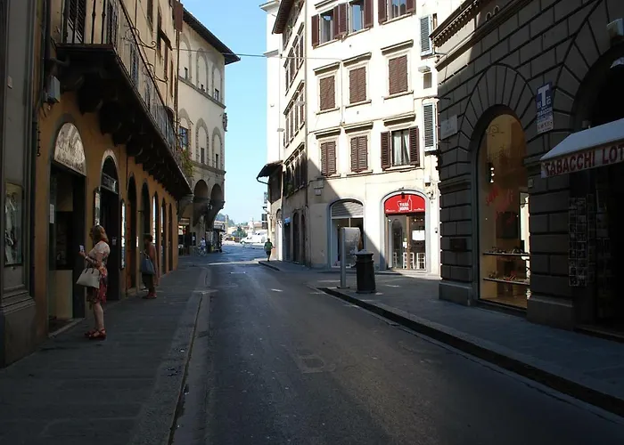 Berardi Palace - Vigna Nuova
